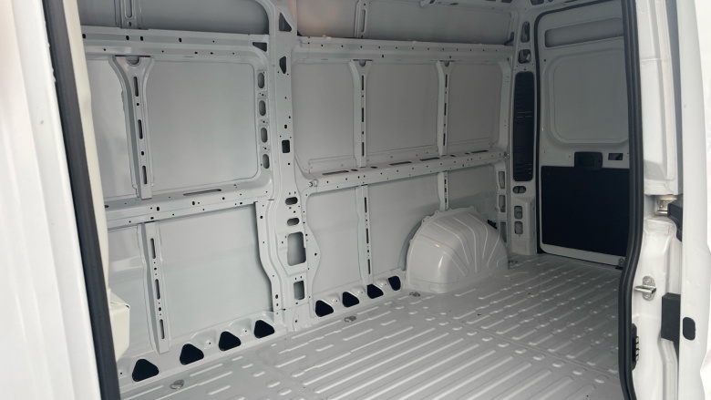 Vauxhall Movano 3500 L3 Diesel Fwd 2.2 Turbo D 140ps H2 Van Prime